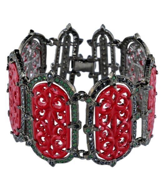 Pulsera plata envejecida y esmalte rojo con cristales Swarovski verdes