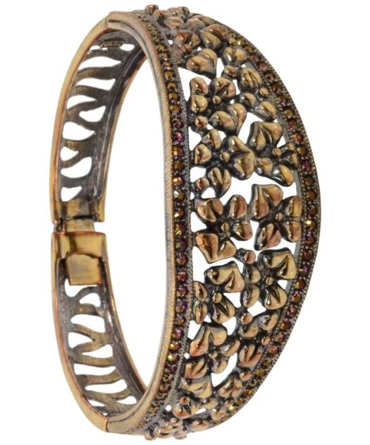 Brazalete de flores vintage de plata de ley con un baño de oro