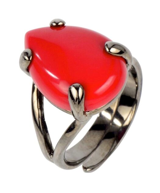 Anillo con lágrima de coral roja de plata bañada en rutenio