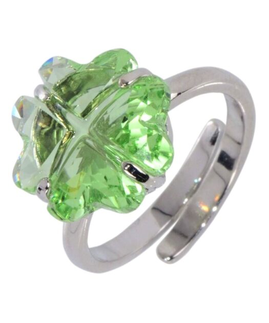 Anillo trébol verde de cuatro hojas fabricado en plata rodinada