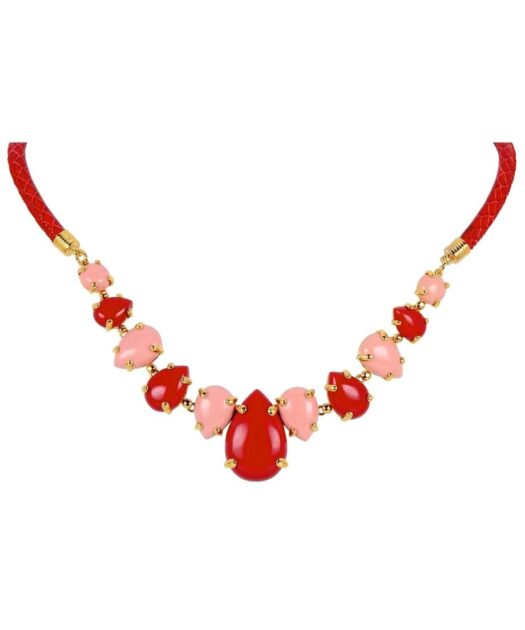 Collar corales rosas y rojos en plata con un cordón de cuero rojo
