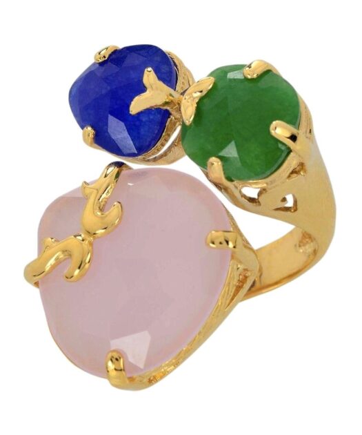 Sortija con tres piedras de varios colores fabricada en plata