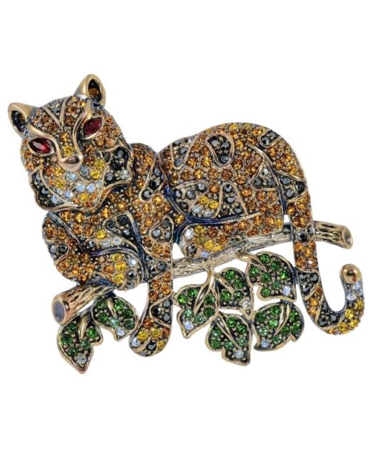 Broche Jaguar de plata y cristales de Swarovski en diversos tonos de la colección exclusiva de Máximo Betro. Joyería Turón, tienda online.