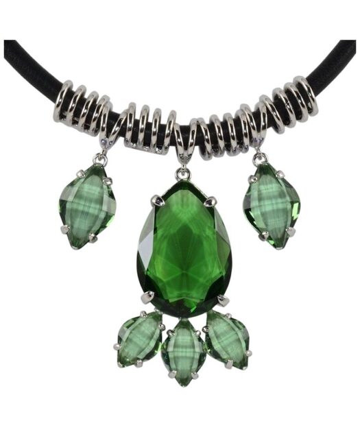 Gargantilla color verde de cuero negro y plata de primera ley