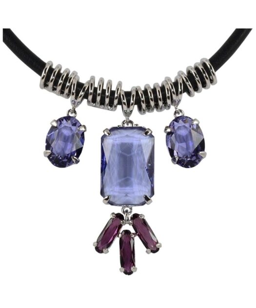 Gargantilla color violeta y morado de cuero y plata de ley