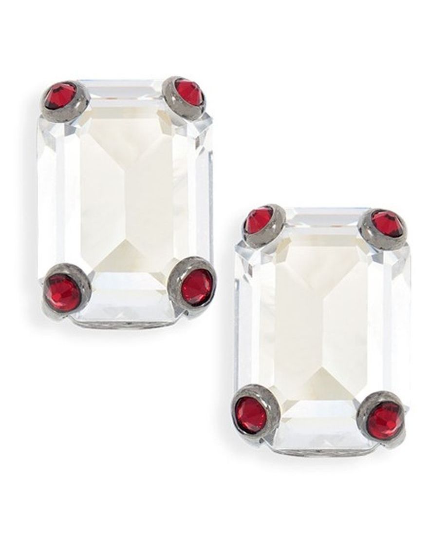 Pendientes cortos blancos y granates de plata rodinada con cierre omega Pendientes cortos blancos y granates de plata rodinada con cierre omega