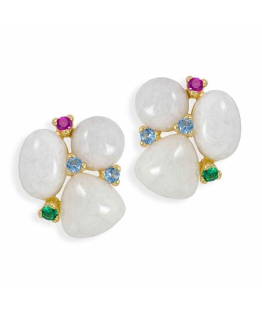 Pendientes cierre omega de jade blanco fabricados en plata con baño de oro amarillo