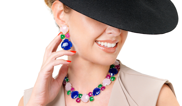COLLARES