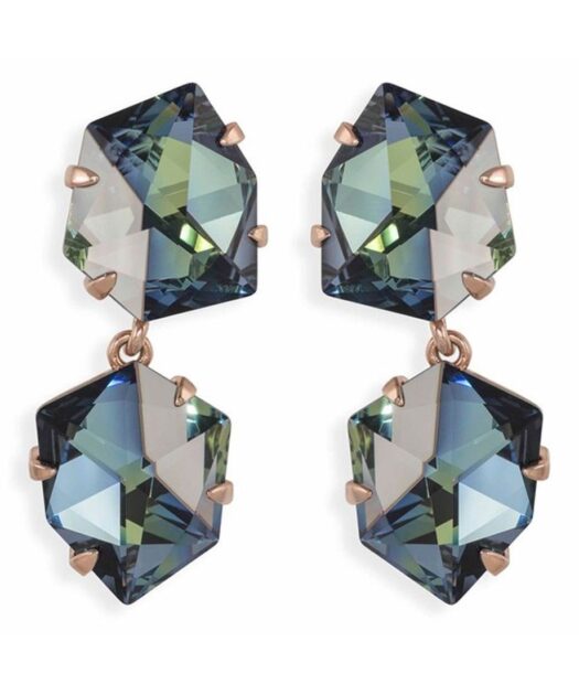 Pendientes articulados ciclón bañados en oro rosa con cristales azules de plata de ley. Hechos en España de manera artesanal.