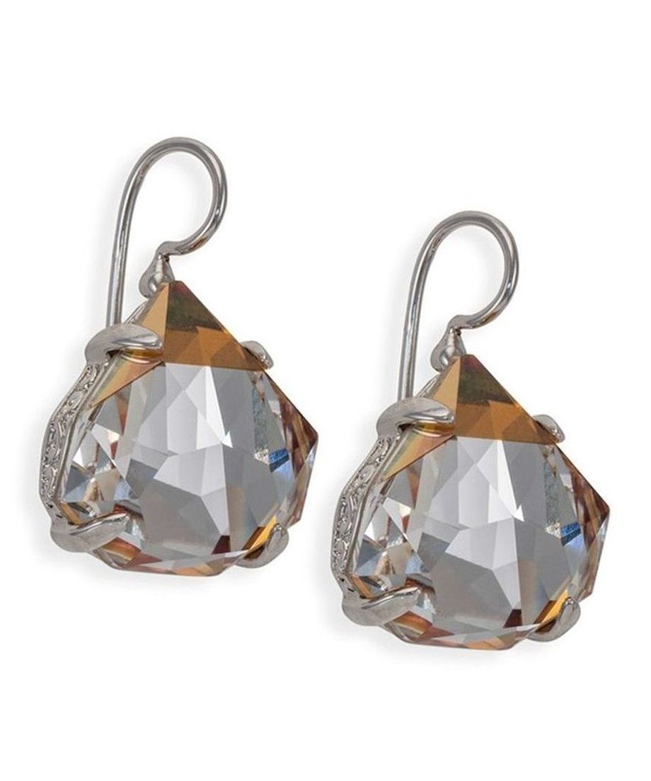 Pendientes ciclón de colgar con cristales marrones en plata de ley rodinada. Hechos en España. Pendientes ciclón de colgar con cristales marrones en plata de ley rodinada.