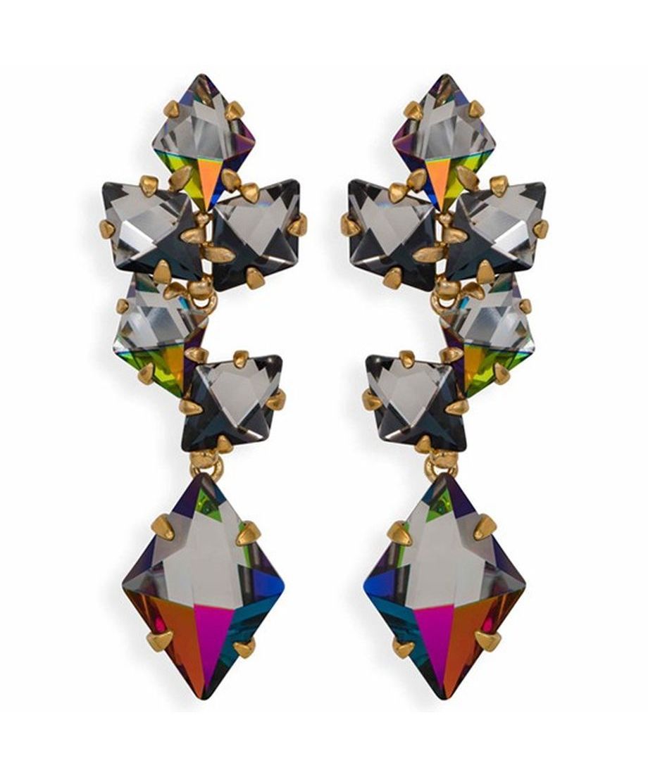 Pendientes largos ciclón con cristales Swarovski negros de plata de ley con un baño de oro amarillo. Hechos en España de manera artesanal. Pendientes largos ciclón con cristales Swarovski negros de plata de ley con un baño de oro amarillo.