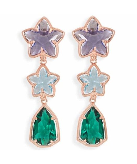 Pendientes largos con estrellas de colores en plata de ley con un baño de oro rosa.
